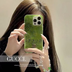 gucci iPhone 16 pro ...