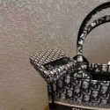 dior galaxy z flip7 6 5case hülle coqueoriginal brand dior galaxy z flip 6 7 Fashion Brand Full Cover ledertascheLuxury dior  galaxy z flip 6 5 7 Case Back Cover coqueFashion Brand galaxy z flip 7 6 5 4 Full Cover housse