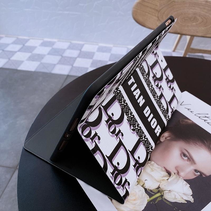 Dior iPad 11/10/9/8/7  ipad air7 11inch 13inch 2025 6 5 4 3 case